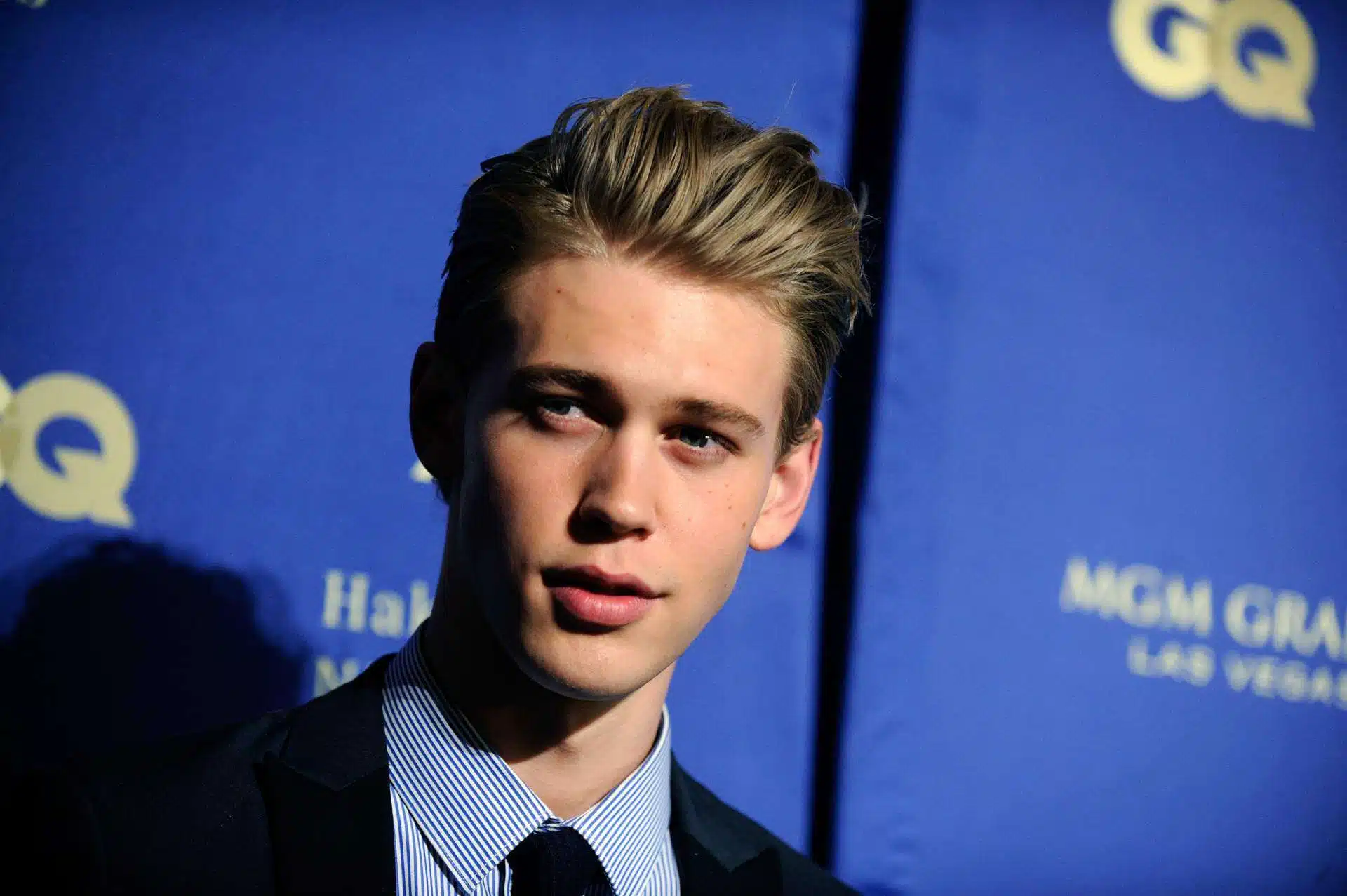 Austin Butler Plays the Part of Elvis, Head-to-Toe