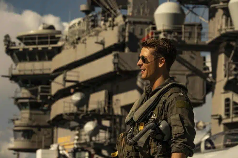 Tom Cruise Leads The New Generation in ‘Top Gun: Maverick’