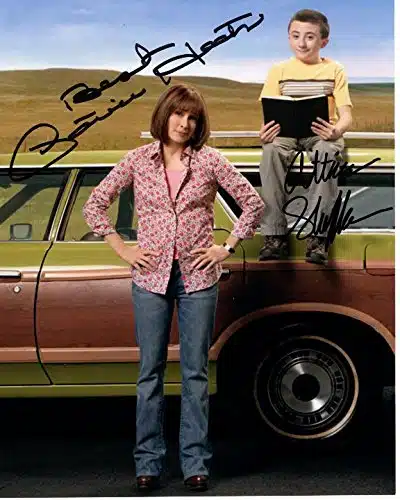 PATRICIA HEATON & ATTICUS SHAFFER signed autographed THE MIDDLE photo