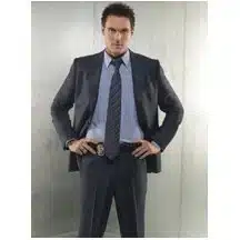 Owain Yeoman xPhoto The Mentalist in elevator